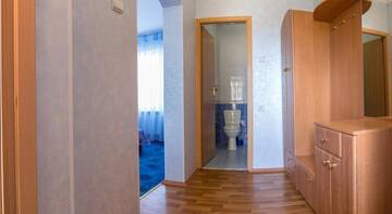 Фото номера Двухместный номер с 1 кроватью и балконом Гостиница Vostorg Mini Hotel г. Алушта 3