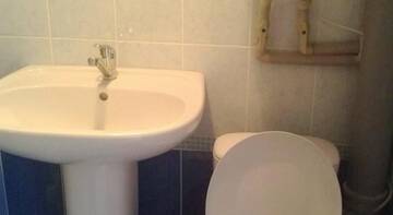 Фото номера Четырехместный номер Гостиница Guest House Kollektivnaya Street г. Алушта 2