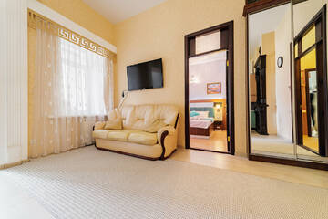 Фото номера Апартаменты - 1-й этаж Гостиница Южный берег г. Алушта 10