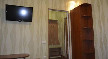 Фото номера Классический трехместный номер Гостиница Guest House na Gorkogo г. Алушта 3