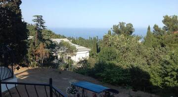 Фото номера Полулюкс Гостевой дом Мечта г. Алушта 5