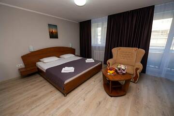 Фото номера Однокомнатный фэмили Санаторий Славутич г. Алушта 2