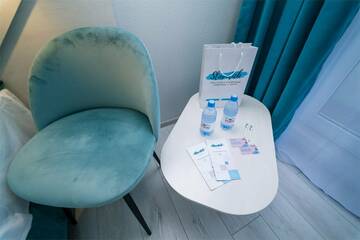 Фото номера Одноместный Бизнес Санаторий Славутич г. Алушта 12