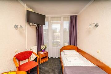 Фото номера Одноместный стандарт. Корпус № 10, 11 Санаторий Славутич г. Алушта 3