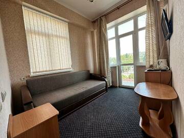 Фото номера 1-но одноместный Оптима. Корпус №9 Санаторий Славутич г. Алушта 2