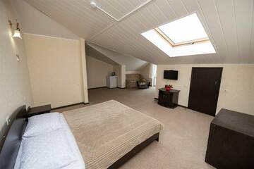 Фото номера Оптима улучшенный. Корпус №9 Санаторий Славутич г. Алушта 3