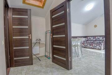 Фото номера Апартамент двухкомнатный. Корпус №9 Санаторий Славутич г. Алушта 3