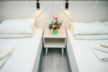 Фото номера Трехместный Бизнес Санаторий Славутич г. Алушта 16