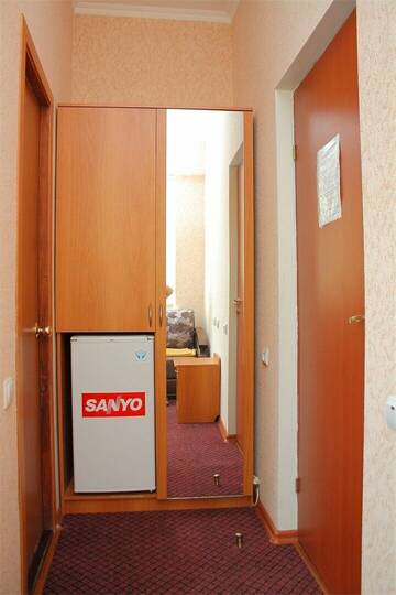 Фото номера 1-но одноместный Оптима. Корпус №9 Санаторий Славутич г. Алушта 3