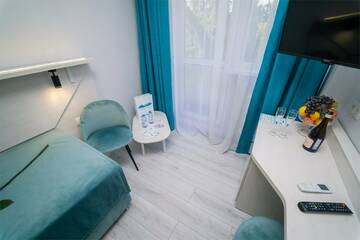 Фото номера Одноместный Бизнес Санаторий Славутич г. Алушта 6