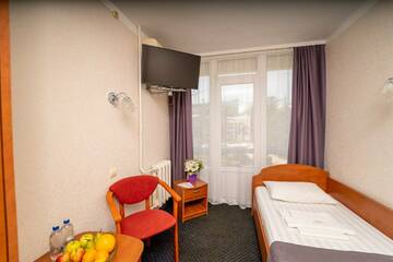 Фото номера Одноместный стандарт. Корпус № 10, 11 Санаторий Славутич г. Алушта 8