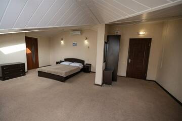 Фото номера Оптима улучшенный. Корпус №9 Санаторий Славутич г. Алушта 7