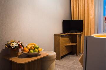 Фото номера 1-но местный эконом. Корпус №5, 6 Санаторий Славутич г. Алушта 5