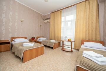 Фото номера 3-х местный Оптима. Корпус №9 Санаторий Славутич г. Алушта 2