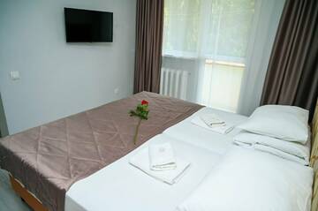 Фото номера Двухкомнатный делюкс Санаторий Славутич г. Алушта 11