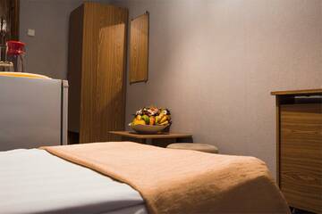 Фото номера 1-но местный эконом. Корпус №5, 6 Санаторий Славутич г. Алушта 8