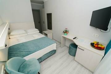 Фото номера Двухместный Бизнес Санаторий Славутич г. Алушта 2