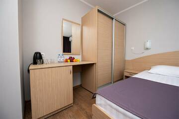 Фото номера Двухкомнатный фэмили + Санаторий Славутич г. Алушта 6