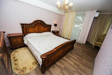 Фото номера Апартаменты Санаторий Славутич г. Алушта 4