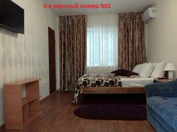Фото номера Трехместный номер Гостиница Guest House na Baglikova 22a г. Алушта 2